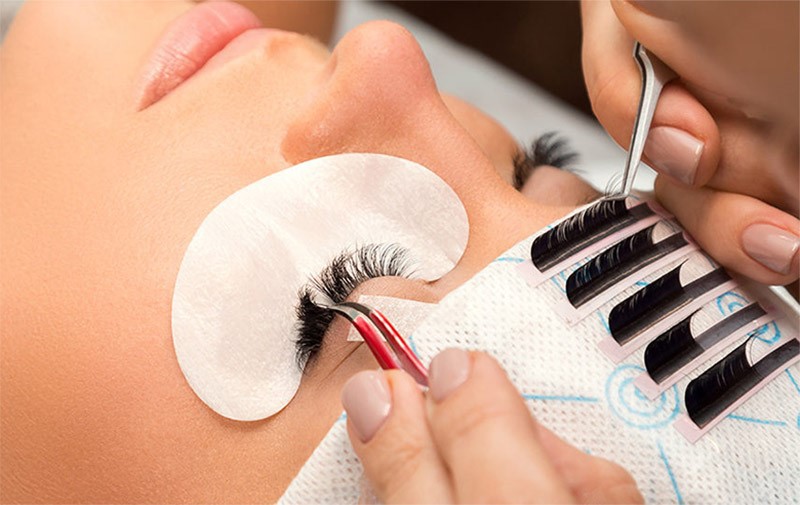 classic lashes classic lashes